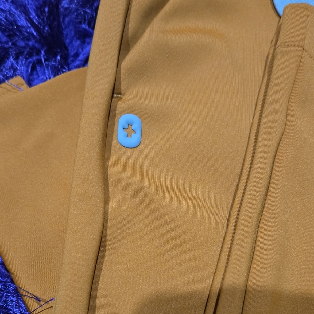 Figs Women's Tan Short Sleeve Scrub Top - Picture 3 of 12